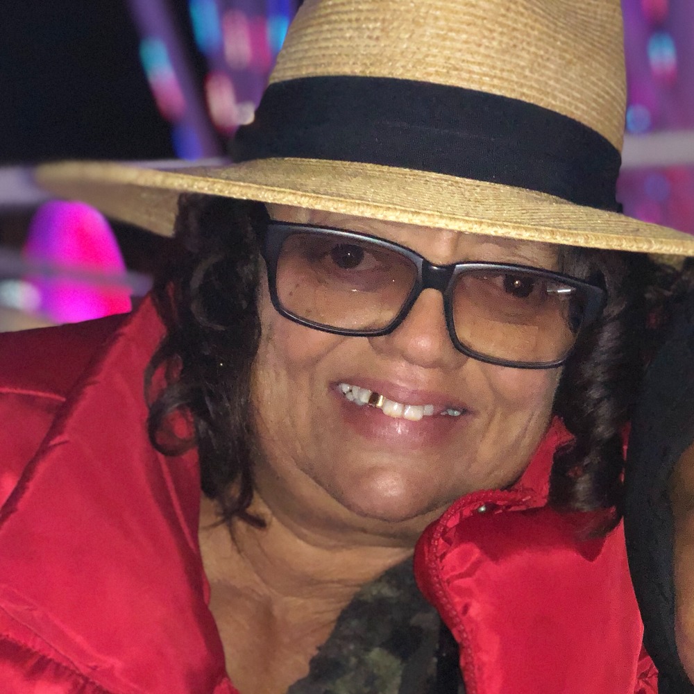 Meet your Posher, Bonnie